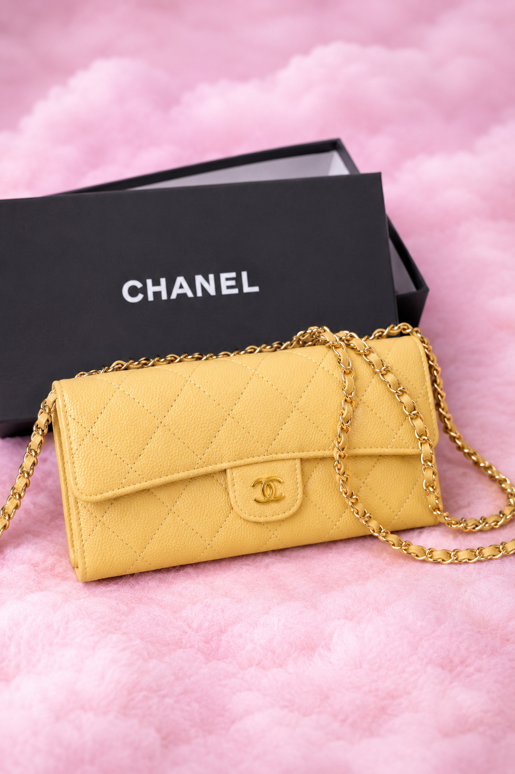 CHANEL BAG JAUNE