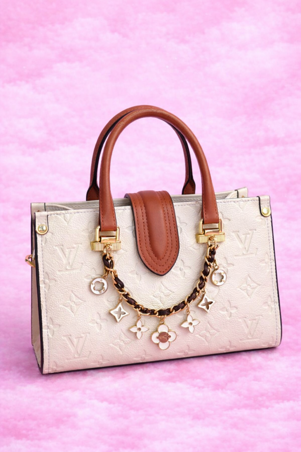 CHARM CUIR VUITTON