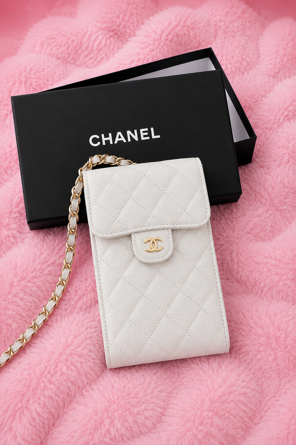 CHANEL PHONE CRÈME