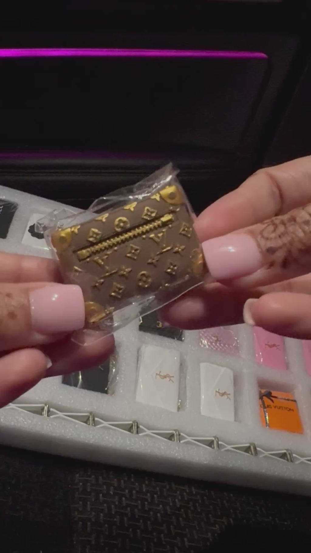 DIFFUSEUR MALLE VUITTON