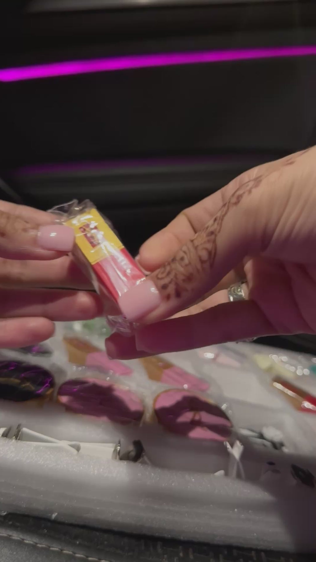 DIFFUSEUR GLOSS ROUGE